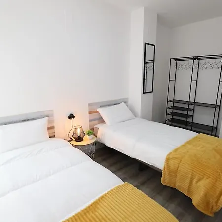 Apartment Esplendido 6 Personas By Hometels
